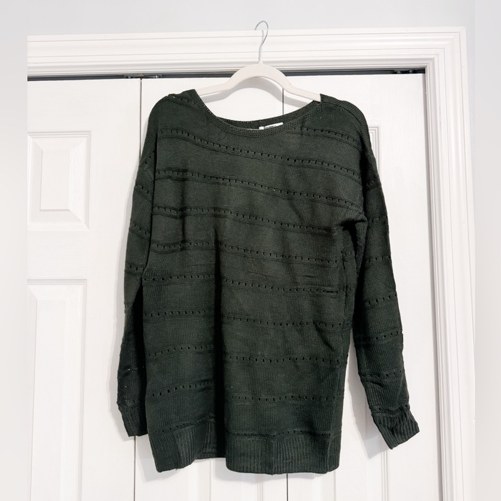 NWT Zeagoo Green Sweater with Cutouts